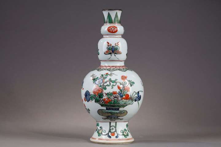 Rare porcelain vase triple gourd  Famille Verte - Kangxi period 1662/1722

Silver mount later